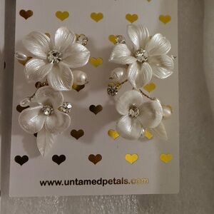 UNTAMED PETALS BY AMANDA JUDGE White Floral Earrings